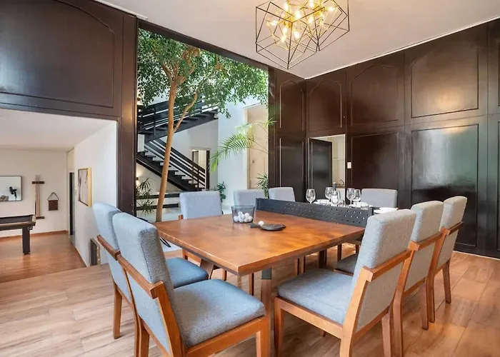 Holiday home Group In Fun Yard 15 Min From Polanco!