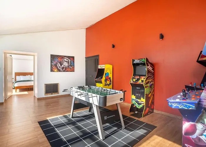 Group In Fun Yard 15 Min From Polanco! * Mexico City