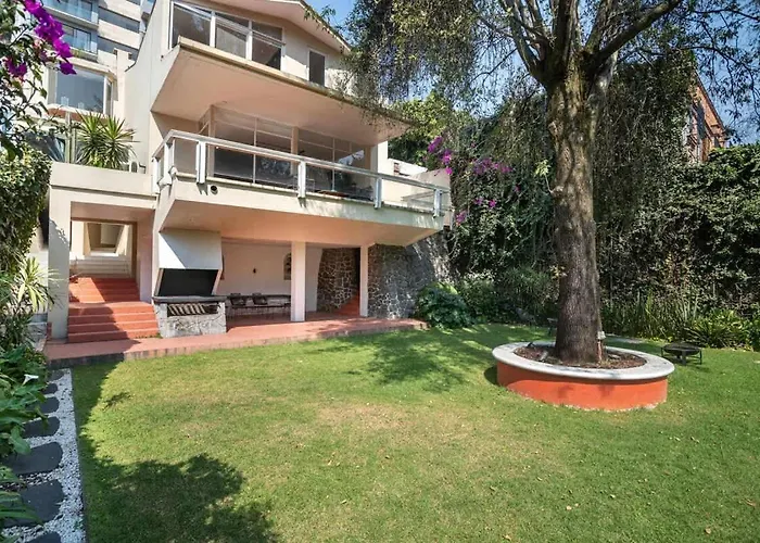 Holiday home Group In Fun Yard 15 Min From Polanco!